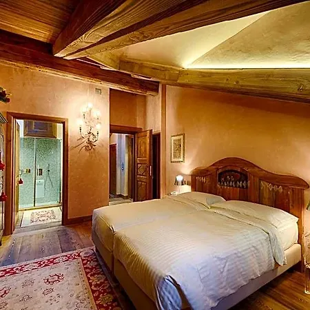 Le Reve 4*